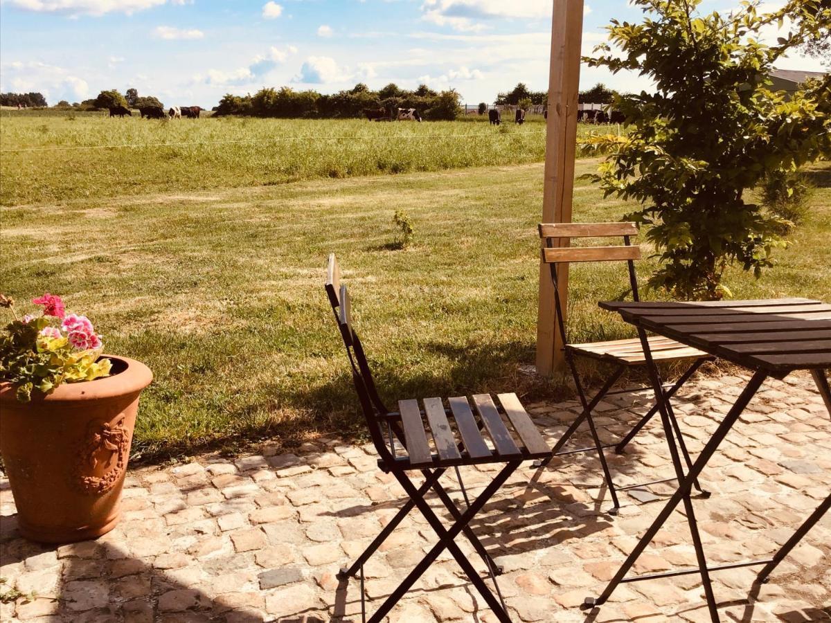Le Chalet De La Ferme Du Tertre Villers-au-Tertre Zimmer foto